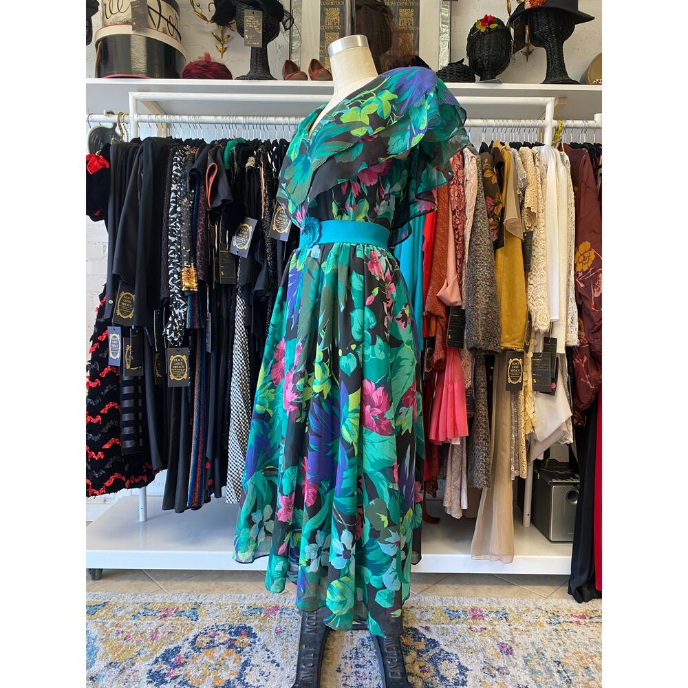 vintage 1980s black floral fit and flare dress, shawl flutter sleeves full skirt - Picture 8 of 10